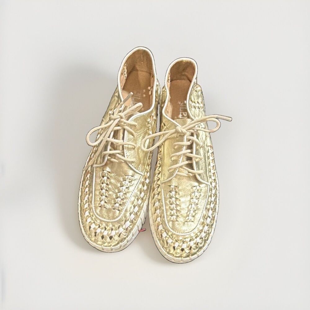 Silent D Women’s Gold Leather Lace-Up BRODIES Sneaker Gold 40 M New No Box